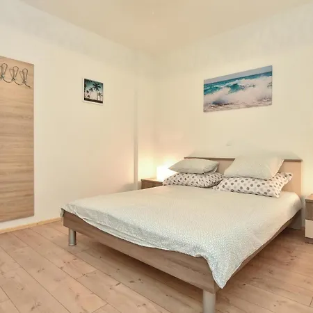 Lovely In Seget Donji Trogir